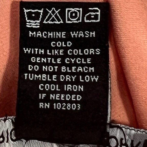 BRIGGS NEW YORK SHORT SLEEVE COWL NECK STRETCH PULLOVER KNIT TOP PEACH SMALL EUC - Picture 8 of 8